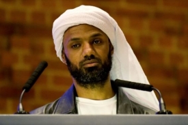 Binaym Mohamed byl mučen a neprávem strávil čtyři roky na Guantánamu.