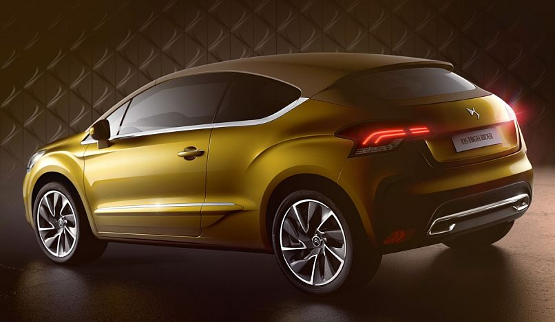 Citroën DS High Rider pohání naftové hybridní ústrojí.