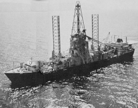 Hughes Glomar Explorer, speciální loď, postavili jen kvůli ponorce.