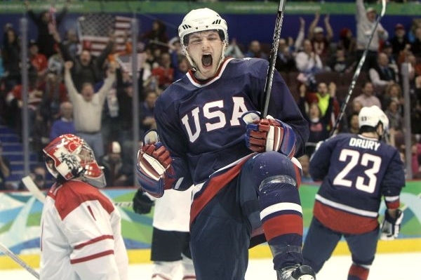 Bobby Ryan obsataral úvodní branku olympijského turnaje.