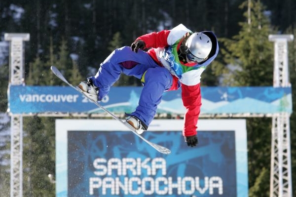 Šárka Pančochová na U-rampě ve Vancouveru.