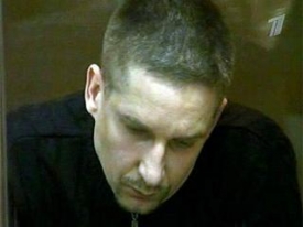 Vražd&iacute;c&iacute; policista Jevsjukov u soudu.
