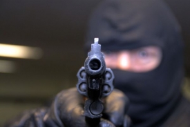 Filip&iacute;nsk&aacute; teroristick&aacute; s&iacute;ť m&aacute; asi 400 členů (ilustračn&iacute; foto).