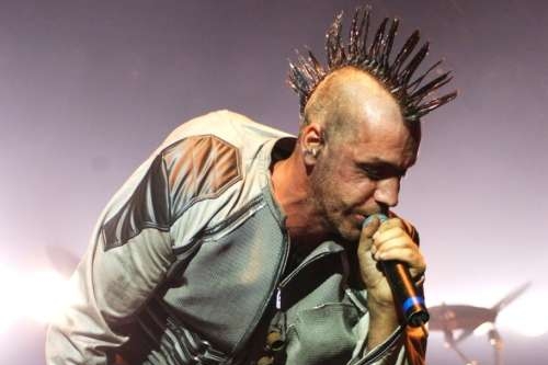 Rammstein při koncertu v Londýně.