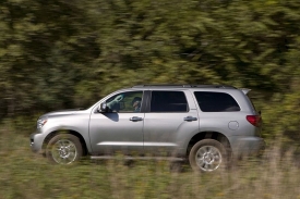 Toyota Sequoia je jedním z modelů, které měly potíže.