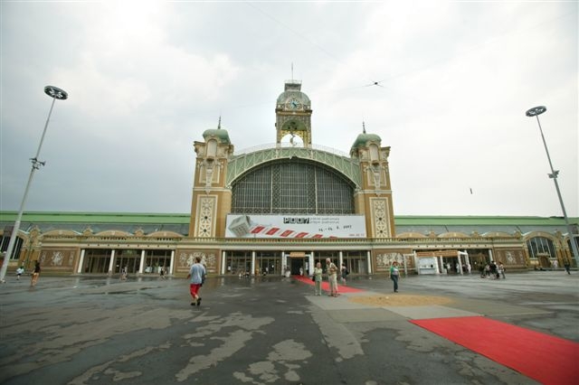 Průmyslový palác v Praze. Průmyslový palác v Praze.