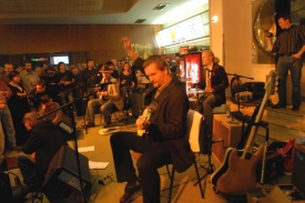 Rakou&scaron;t&iacute; The Roosevelt Houserockers zahr&aacute;li už loni.