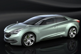 Hyundai i-flow předznamen&aacute;v&aacute; podobu modelu i40, kter&yacute; přijde za rok.