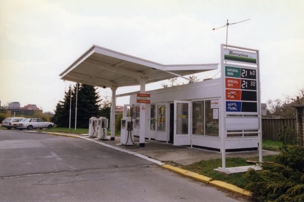 Unipetrol v Česku provozuje síť čerpacích stanic Benzina