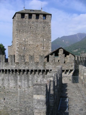 Bellinzona: hrad Montebello.
