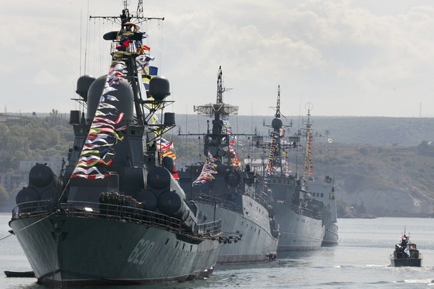 Naznačují něco Američané Rusům? Vystřídá Černomořskou flotilu jiná?