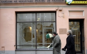 Rozml&aacute;cen&eacute; v&yacute;lohy po lednov&yacute;ch nepokoj&iacute;ch v Loty&scaron;sku.