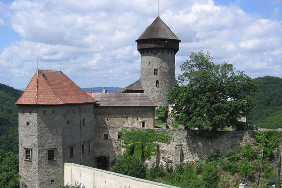 Na hradě Sovinec vypukne o víkendu netradiční vinobraní. Na hradě Sovinec vypukne o víkendu netradiční vinobraní.