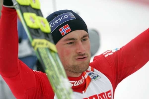 Nov&yacute; mistr světa ve skiatlonu Petter Northug.
