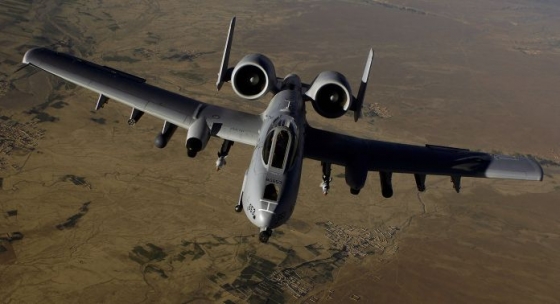 Americký A 10 Thunderbolt nad Afghánistánem.