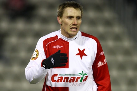 Fotbalista Slavie Martin Abraham.