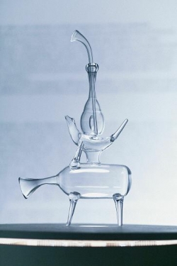 Glass music od designéra Alfreda Häberliho. Glass music od designéra Alfreda Häberliho.