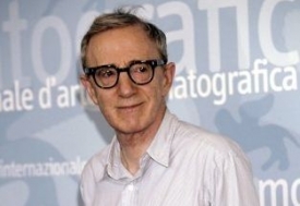 Woody Allen při&scaron;el s nov&yacute;m filmem, do kter&eacute;ho obsadil zn&aacute;m&eacute; herce.