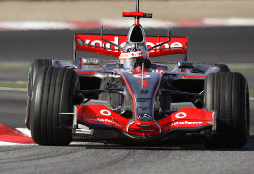 Ilustrační foto - závodník Fernando Alonso Ilustrační foto - závodník Fernando Alonso