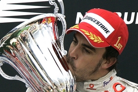 Takto se Fernando Alonso radoval v Německu
