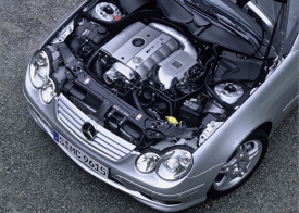 Mercedes již turbodieselem poh&aacute;něn&eacute; AMG prod&aacute;val, BMW chyst&aacute; M verze monstr&oacute;zn&iacute;ch SUV X5 a X6.