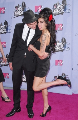 Amy Winehouse se svým manželem.