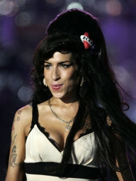 Britsk&aacute; soulov&aacute; zpěvačka Amy Winehousov&aacute; je v nemocnici.