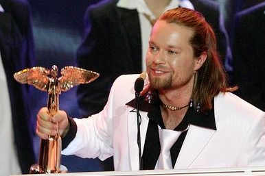 Richard Krajčo s cenou Anděl za rok 2006. Richard Krajčo s cenou Anděl za rok 2006.