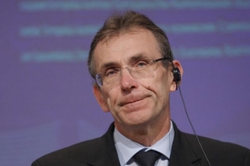 Eurokomisař pro energetiku Andris Piebalgs.