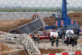 Nehoda na stavbě aquaparku se stala při montáži stavebního jeřábu.