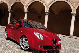 Alfa Romeo Mi.To se na trh zpoč&aacute;tku dostane se třemi motory.