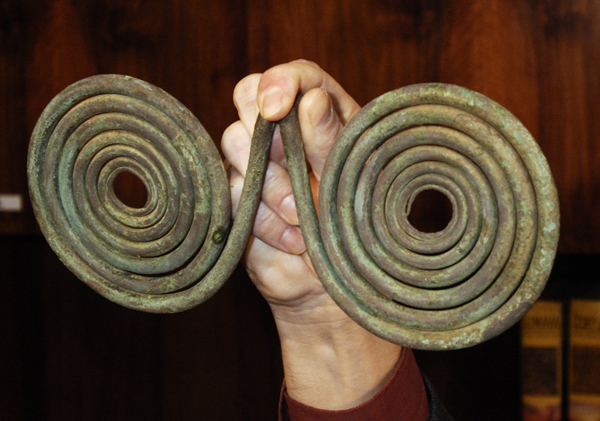Představená nelegální archeologická sbírka.
