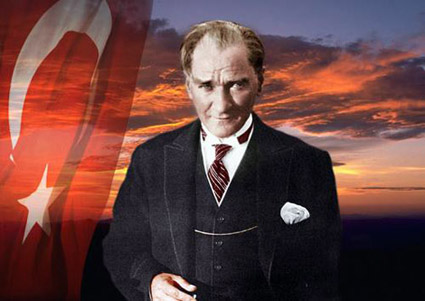 Atatürk, narozený jako Mustafa ibn Ali.