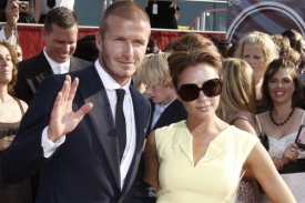 Manželé David a Victoria Beckhamovi Manželé David a Victoria Beckhamovi