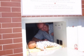 Pardubický babybox je ze všech nejhůře umístěný.