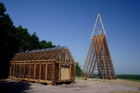 Původní Bára stála na Čertově skalce nad Chrudimí. Původní Bára stála na Čertově skalce nad Chrudimí.