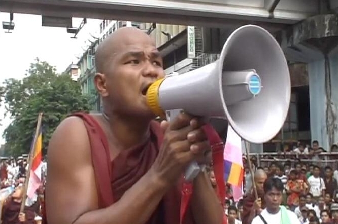 Demonstrace v září roku 2007.