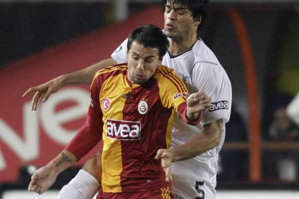 Milan Baroš, opěvovaná hvězda Galatasaraye Istanbul. Milan Baroš, opěvovaná hvězda Galatasaraye Istanbul.