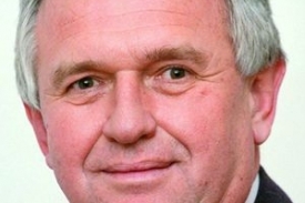Senátor Karel Barták