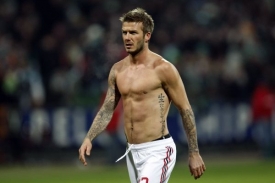 Galaxy, nebo AC? Beckham by nejrad&scaron;i oboj&iacute;.