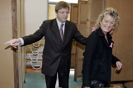 současný premiér Guy Verhofstadt, Dominique Verhofstadtová