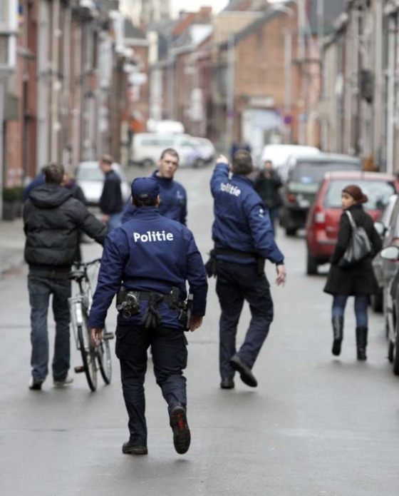 Policie podezřelého dopadla půldruhé hodiny po útoku.