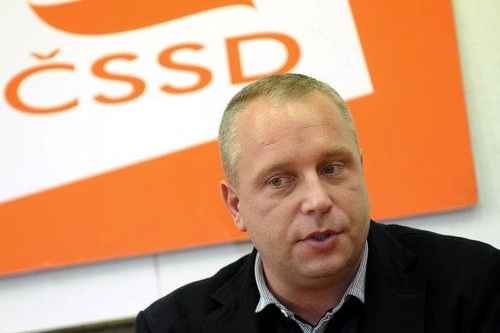 Petr Benda nechal odvolat pět ředitelů nemocnic.