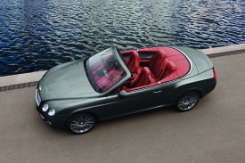 Bentley Continental GTC přich&aacute;z&iacute; ve verzi Speed.