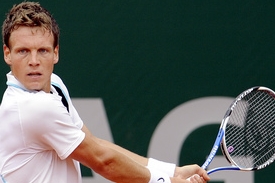Tenista Tomáš Berdych v zápase proti Argentině.