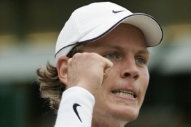 Berdych se raduje z postupu do čtvrtfinálových bojů na Wimbledonu