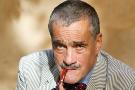 Karel Schwarzenberg se rozhodl rázně: chce celý Čunkův spis.
