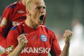 Ale&scaron; Besta z 1. FC Brno se raduje z vyrovn&aacute;vac&iacute; branky.