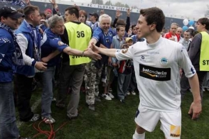 Fotbalista Jiř&iacute; B&iacute;lek (na archivn&iacute;m sn&iacute;mku je&scaron;tě z působen&iacute; v Liberci)