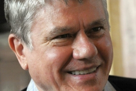 Biskup Václav Malý.